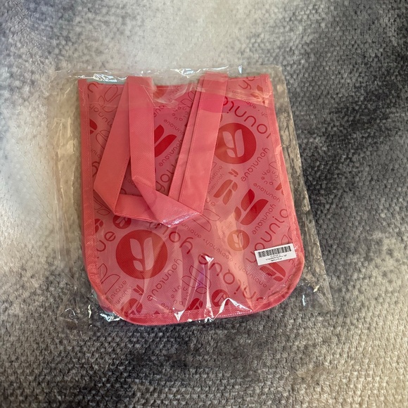 Small Younique Shopping Bag with Handles - Picture 8 of 8